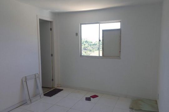 Quarto de casa de condomínio à venda com 4 quartos, 200m² em Taquara, Rio de Janeiro