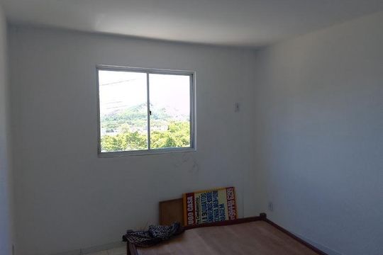 Quarto de casa de condomínio à venda com 4 quartos, 200m² em Taquara, Rio de Janeiro