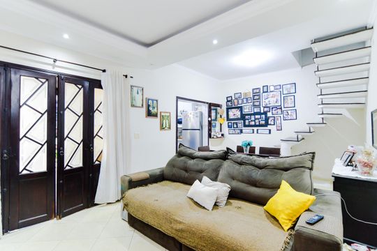Sala de casa para alugar com 2 quartos, 80m² em Jardim Santa Rita, Guarulhos
