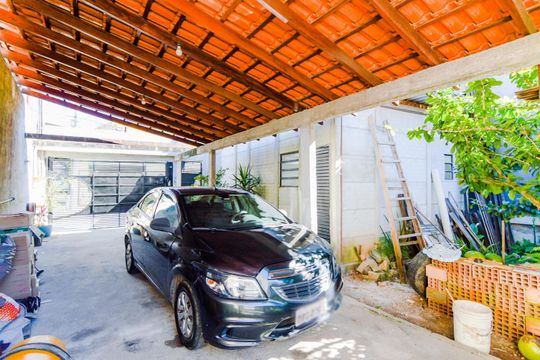 Garagem de casa para alugar com 2 quartos, 80m² em Jardim Santa Rita, Guarulhos