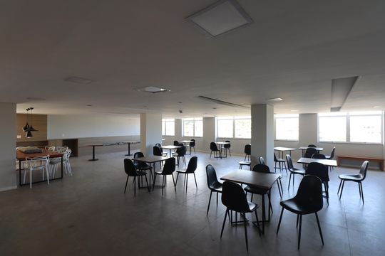 Área comum de apartamento para alugar com 2 quartos, 59m² em Mutondo, São Gonçalo