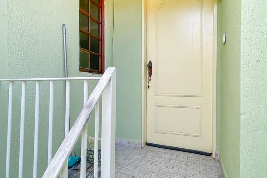 Entrada de casa para alugar com 2 quartos, 70m² em Cidade das Flores, Osasco