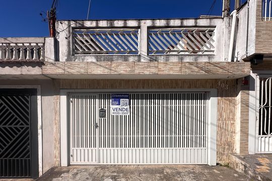 Fachada de casa à venda com 3 quartos, 180m² em Jardim Palermo, São Bernardo do Campo