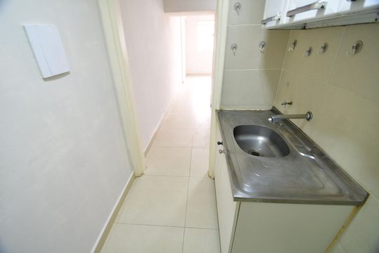Apartamento à venda com 1 quarto, 38m² em Centro, Campinas