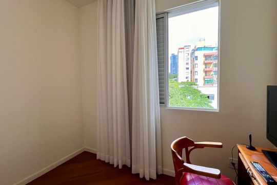 Apartamento à venda com 2 quartos, 73m² em Serra, Belo Horizonte