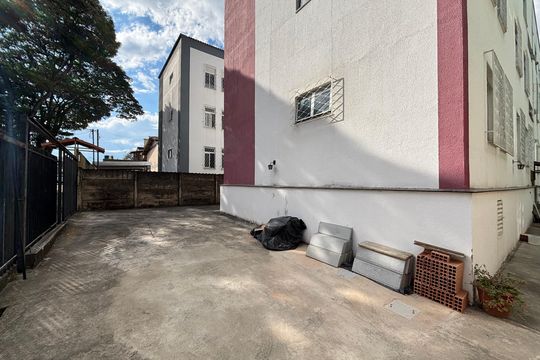 Garagem de apartamento à venda com 2 quartos, 80m² em Santa Monica, Belo Horizonte