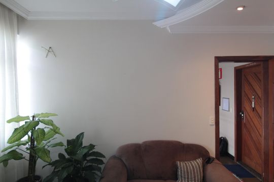 Sala de apartamento à venda com 2 quartos, 80m² em Santa Monica, Belo Horizonte