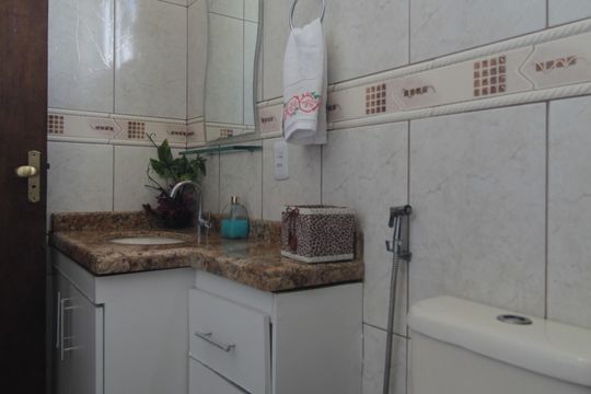 Banheiro Social de apartamento à venda com 2 quartos, 80m² em Santa Monica, Belo Horizonte