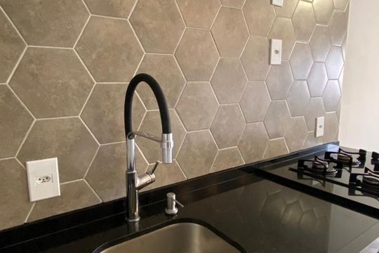 Cozinha de apartamento à venda com 2 quartos, 37m² em Jardim São Luís, São Paulo