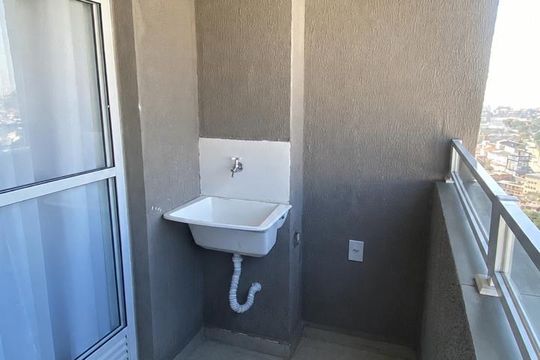 Área de serviço de apartamento à venda com 2 quartos, 37m² em Jardim São Luís, São Paulo