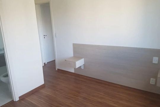 Suíte de apartamento para alugar com 3 quartos, 86m² em Balsa, Pelotas