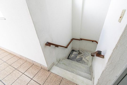 Área comum - Escadas de apartamento à venda com 1 quarto, 55m² em Colégio, Rio de Janeiro