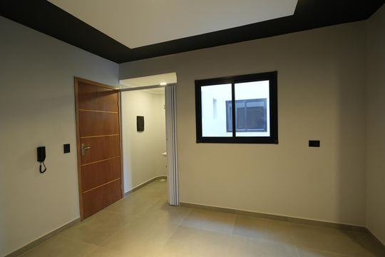 Sala de apartamento à venda com 2 quartos, 46m² em Vila Scarpelli, Santo André