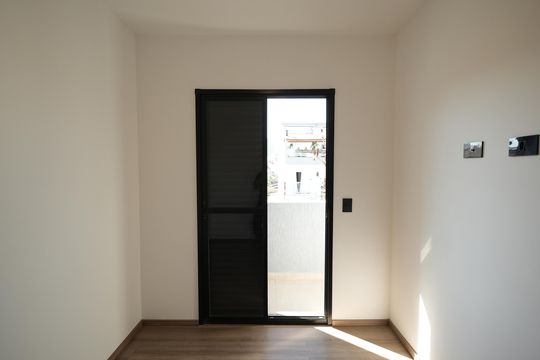 Quarto 1 de apartamento à venda com 2 quartos, 46m² em Vila Scarpelli, Santo André