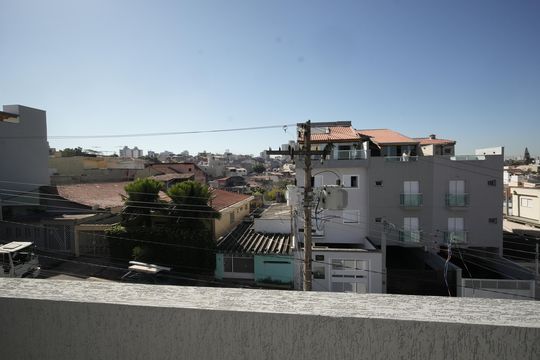Vista do Quarto 2 de apartamento para alugar com 2 quartos, 46m² em Vila Scarpelli, Santo André