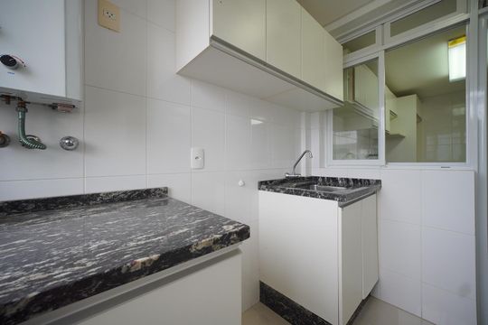 Área de Serviço de apartamento para alugar com 2 quartos, 87m² em Centro, Florianópolis