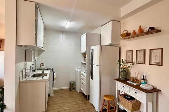 Cozinha de apartamento à venda com 1 quarto, 37m² em Presidente Altino, Osasco