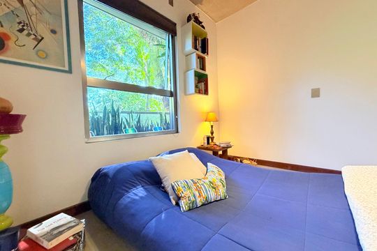 Suíte   de apartamento à venda com 2 quartos, 97m² em Santo Amaro, São Paulo