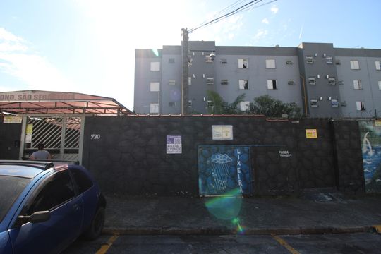 Fachada de apartamento para alugar com 2 quartos, 46m² em Conjunto Residencial José Bonifácio, São Paulo