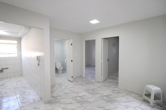 Apartamento para alugar com 2 quartos, 46m² em Conjunto Residencial José Bonifácio, São Paulo