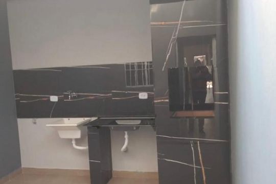 Foto 06 de casa à venda com 3 quartos, 102m² em Campo Limpo, São Paulo