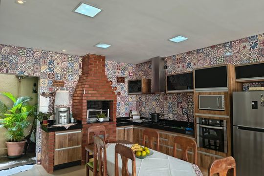 Cozinha de casa à venda com 3 quartos, 360m² em Residencial Alice Barbosa, Goiânia