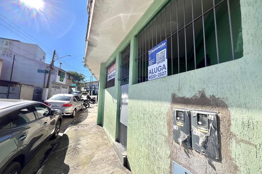 Fachada de casa para alugar com 2 quartos, 78m² em Jardim Oriental, São Paulo