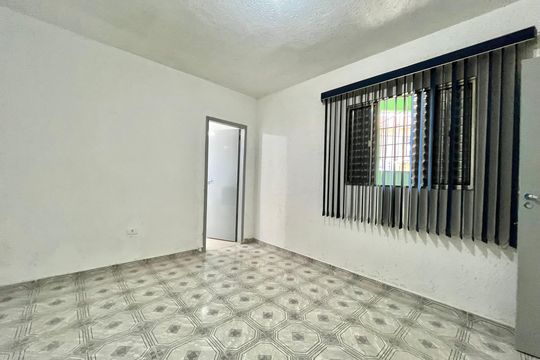 Suite de casa para alugar com 2 quartos, 78m² em Jardim Oriental, São Paulo