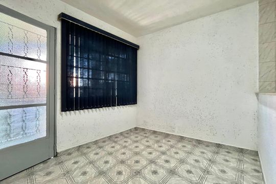 Sala de casa para alugar com 2 quartos, 78m² em Jardim Oriental, São Paulo