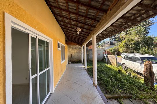 Área externa de casa de condomínio à venda com 3 quartos, 120m² em Vargem Grande, Rio de Janeiro