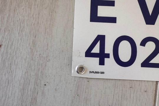 Placa de casa de condomínio à venda com 3 quartos, 120m² em Vargem Grande, Rio de Janeiro