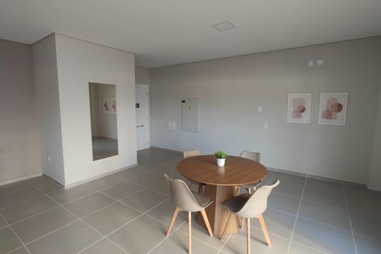 Área externa de apartamento para alugar com 2 quartos, 53m² em Chácaras Reunidas São Jorge, Sorocaba