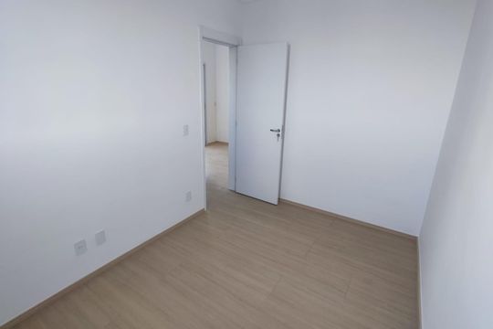 Quarto de apartamento para alugar com 2 quartos, 53m² em Chácaras Reunidas São Jorge, Sorocaba