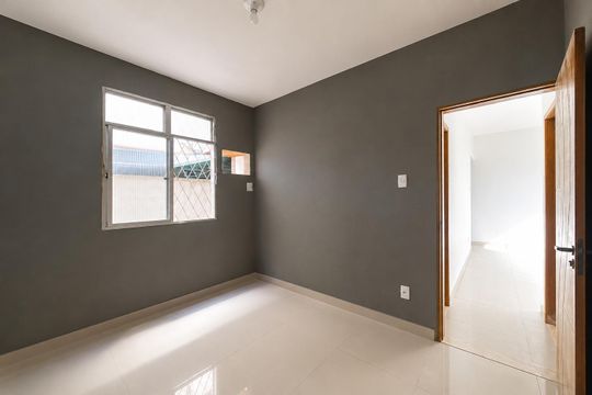 Apartamento para alugar com 2 quartos, 46m² em Cascadura, Rio de Janeiro
