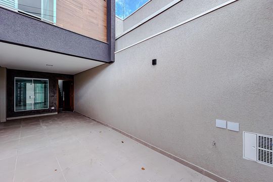 Garagem de casa à venda com 3 quartos, 100m² em Vila Aricanduva, São Paulo
