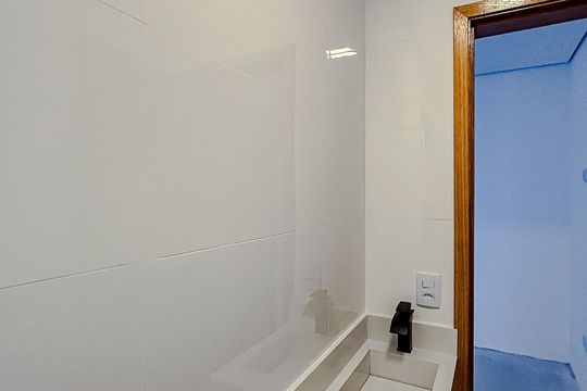 Banheiro da Suíte 2 de casa à venda com 3 quartos, 100m² em Vila Aricanduva, São Paulo