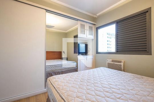 Quarto de apartamento à venda com 2 quartos, 54m² em Jardins, São Paulo