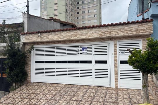 Fachada  de casa à venda com 2 quartos, 210m² em Jd Iraja, São Bernardo do Campo