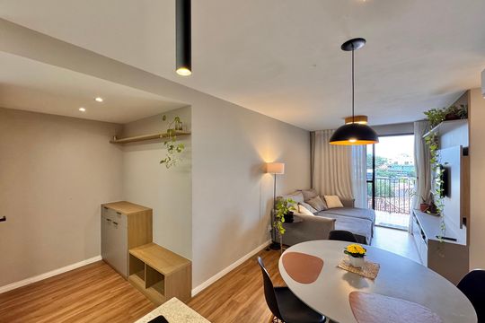 Sala de apartamento para alugar com 3 quartos, 78m² em Recreio dos Bandeirantes, Rio de Janeiro