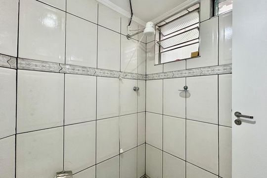 Banheiro de casa para alugar com 2 quartos, 100m² em Vila Prudente, São Paulo