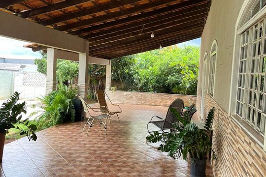 Varanda de casa de condomínio à venda com 4 quartos, 300m² em Setor Habitacional Arniqueira, Brasília