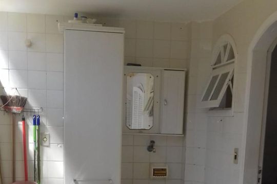 Área de serviço  de casa de condomínio para alugar com 2 quartos, 60m² em Peró, Cabo Frio