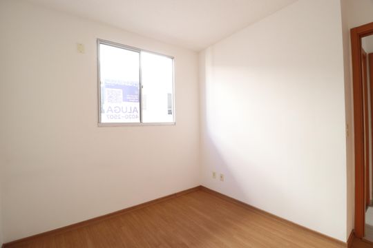Quarto 1 de apartamento para alugar com 2 quartos, 41m² em Shopping Park, Uberlândia