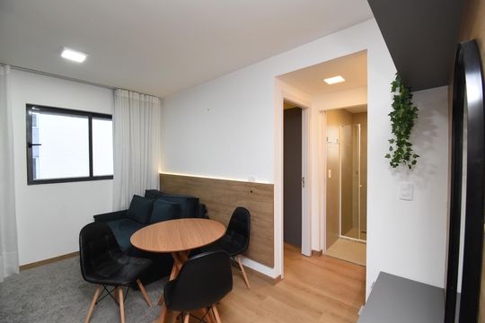 Studio de kitnet/studio à venda com 1 quarto, 30m² em Centro, Curitiba
