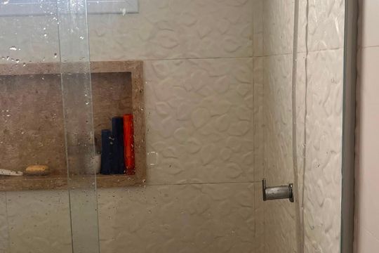 Banheiro social de apartamento para alugar com 3 quartos, 148m² em Setor Marista, Goiânia