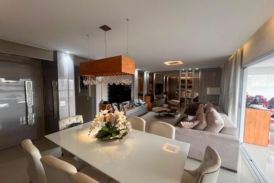 Apartamento para alugar com 3 quartos, 148m² em Setor Marista, Goiânia