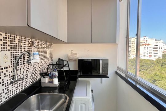 Área de serviço de apartamento para alugar com 1 quarto, 44m² em Copacabana, Rio de Janeiro