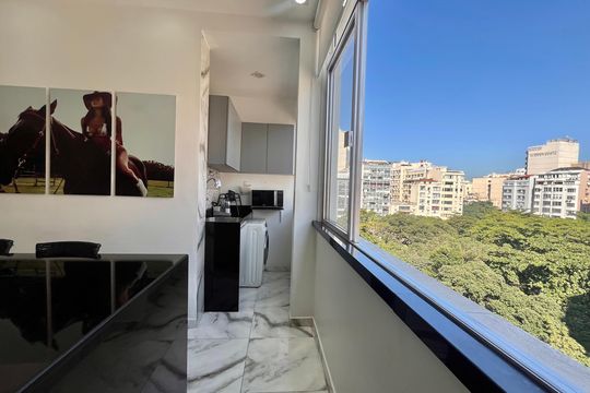 Corredor de apartamento para alugar com 1 quarto, 44m² em Copacabana, Rio de Janeiro