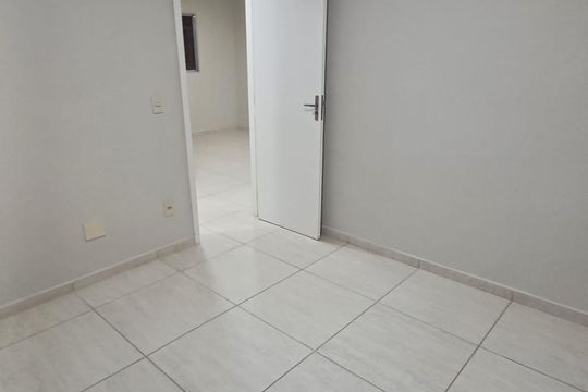 Quarto de apartamento para alugar com 2 quartos, 47m² em Todos Os Santos, Rio de Janeiro
