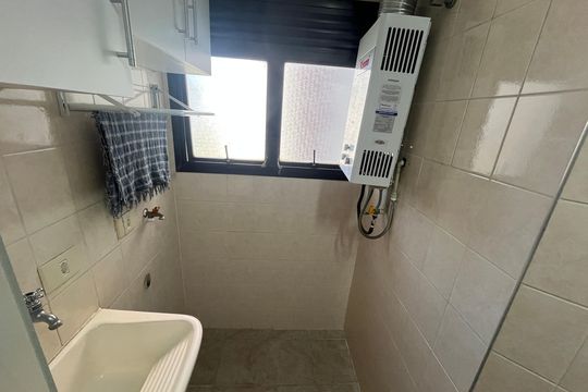 Área de Serviço de apartamento para alugar com 2 quartos, 67m² em Vila Andrade, São Paulo